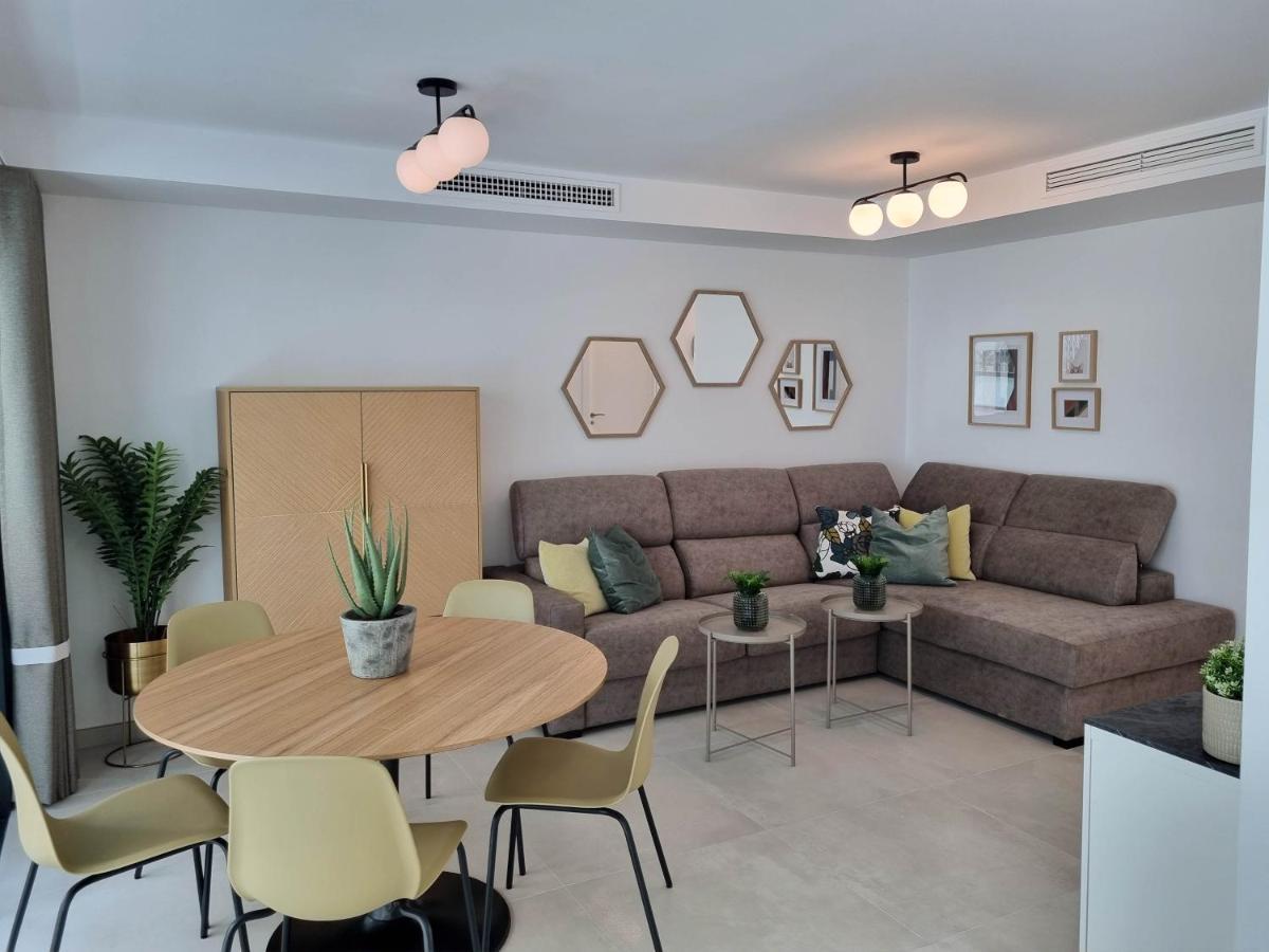 Brand New Exclusive Apartment, 100 Meter From The Beach Fuengirola Εξωτερικό φωτογραφία